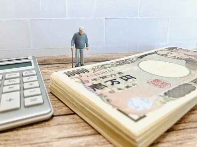 【コラム】家族信託と生前贈与の違いとそれぞれに適した利用シーンについて